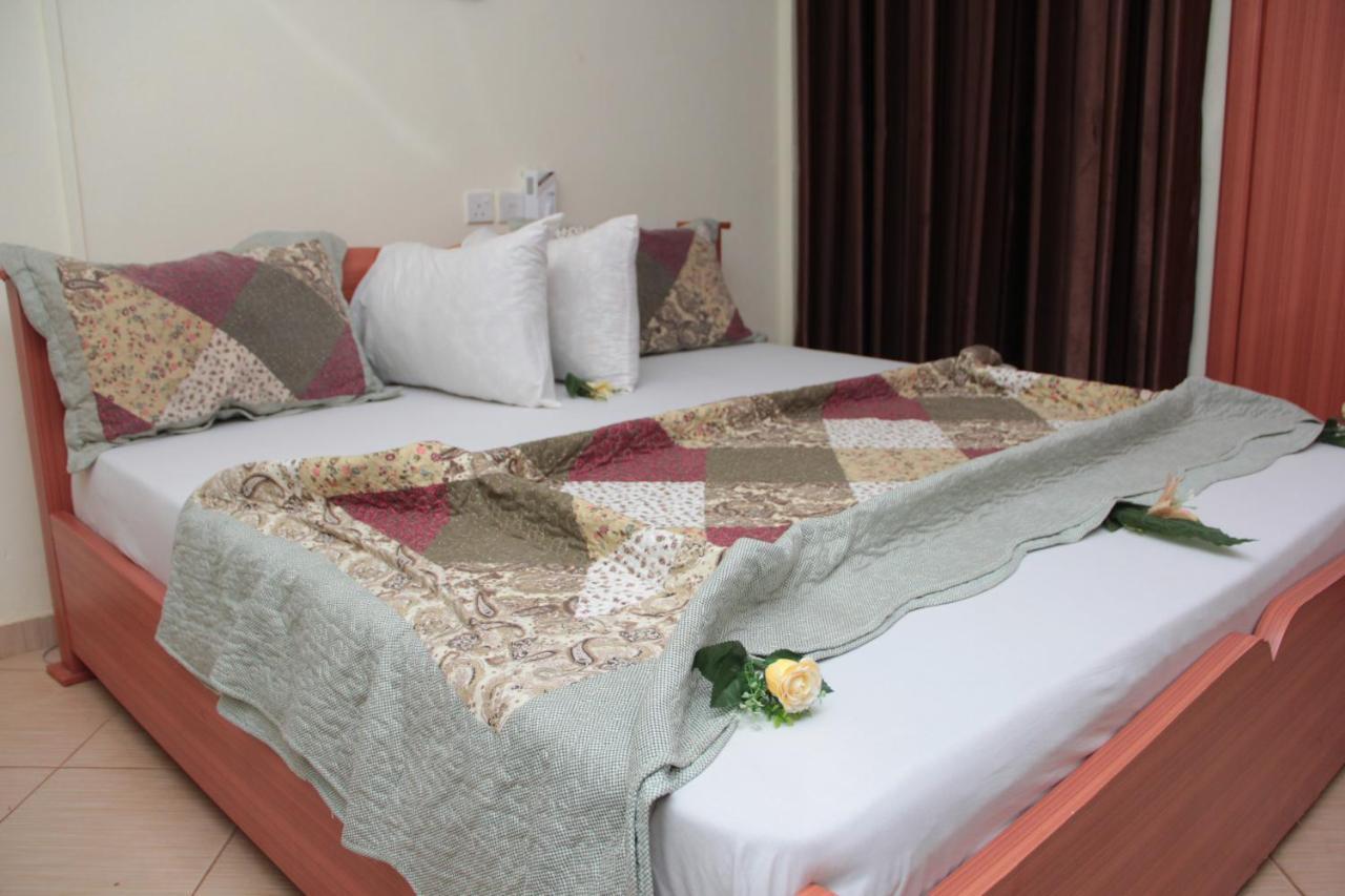 Nbangba Hotel Techiman Екстер'єр фото